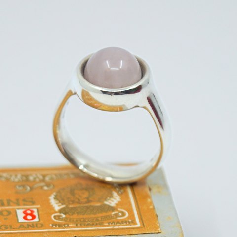 Regitze Overgaard for Georg Jensen; Ring in sterling silver with rosa quartz 
#473 Regitze Overgaard for Georg Jensen; Ring in sterling silver with rosa quartz 
#473